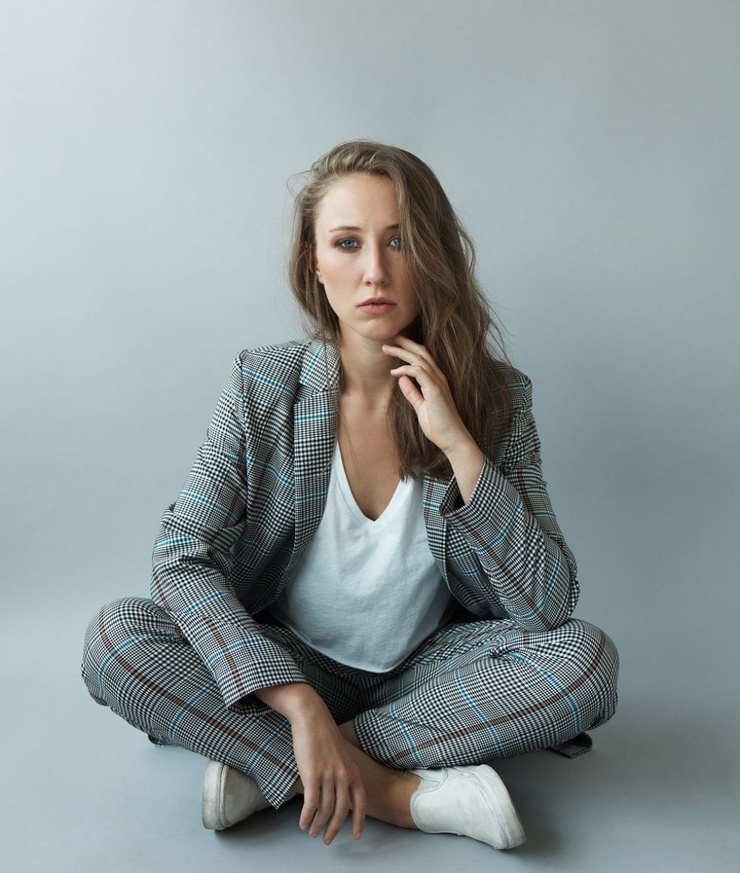 Erin Doherty Erin Doherty