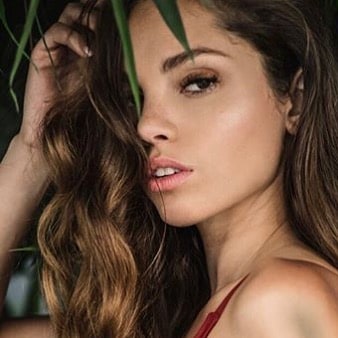 Yoli Lara