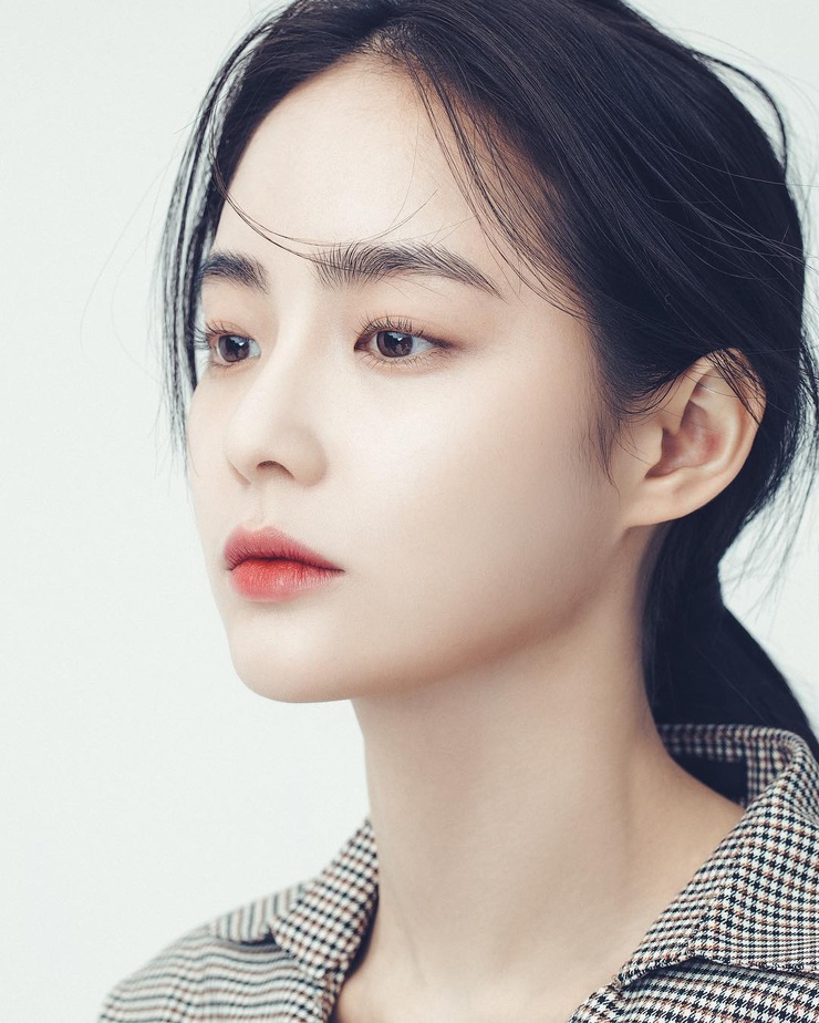 Suzu Hong Suzu Hong