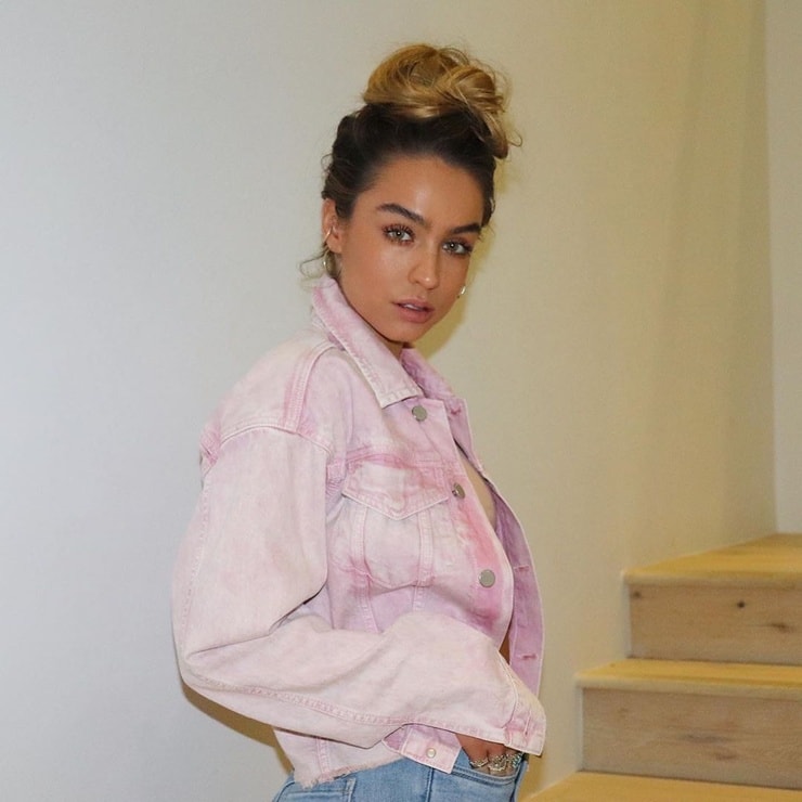 Sommer Ray