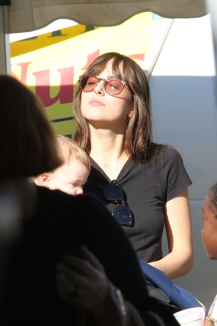 Dakota Johnson Dakota Johnson