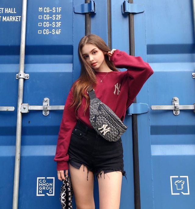 Elina Karimova Elina Karimova