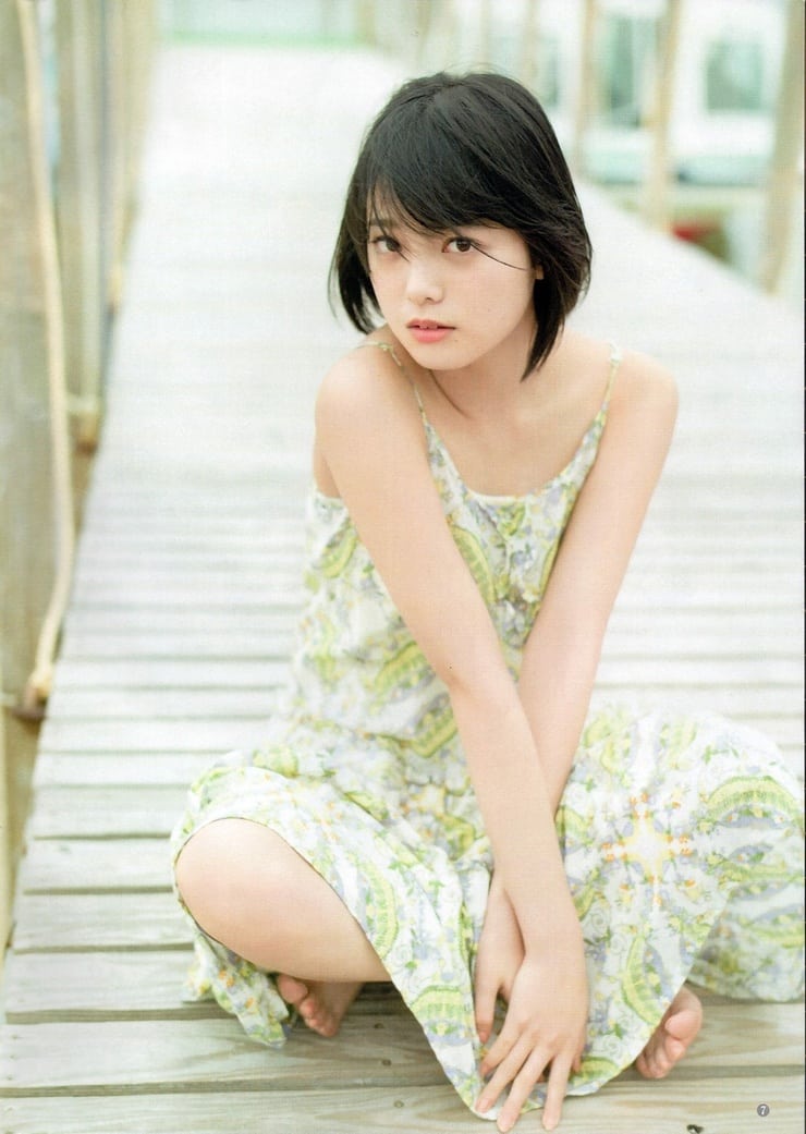 Yurina Hirate