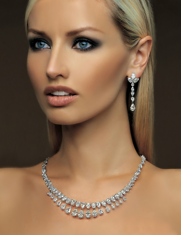 Adriana Sklenaříková Adriana Sklenaříková