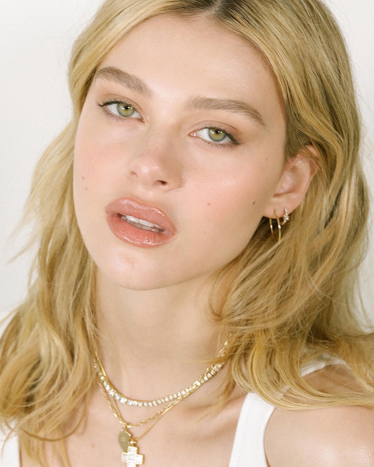 Nicola Peltz Nicola Peltz