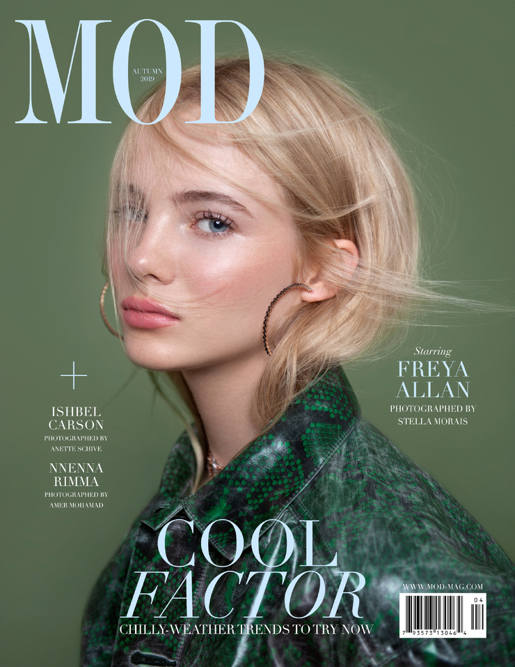 Freya Allan Freya Allan