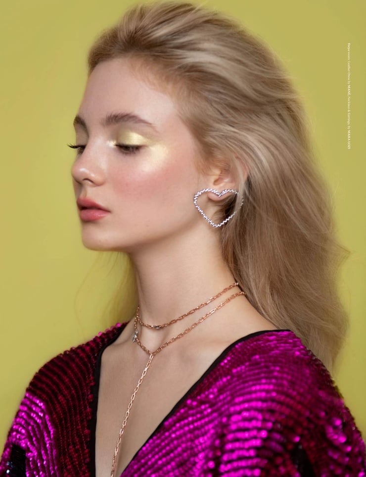 Freya Allan Freya Allan
