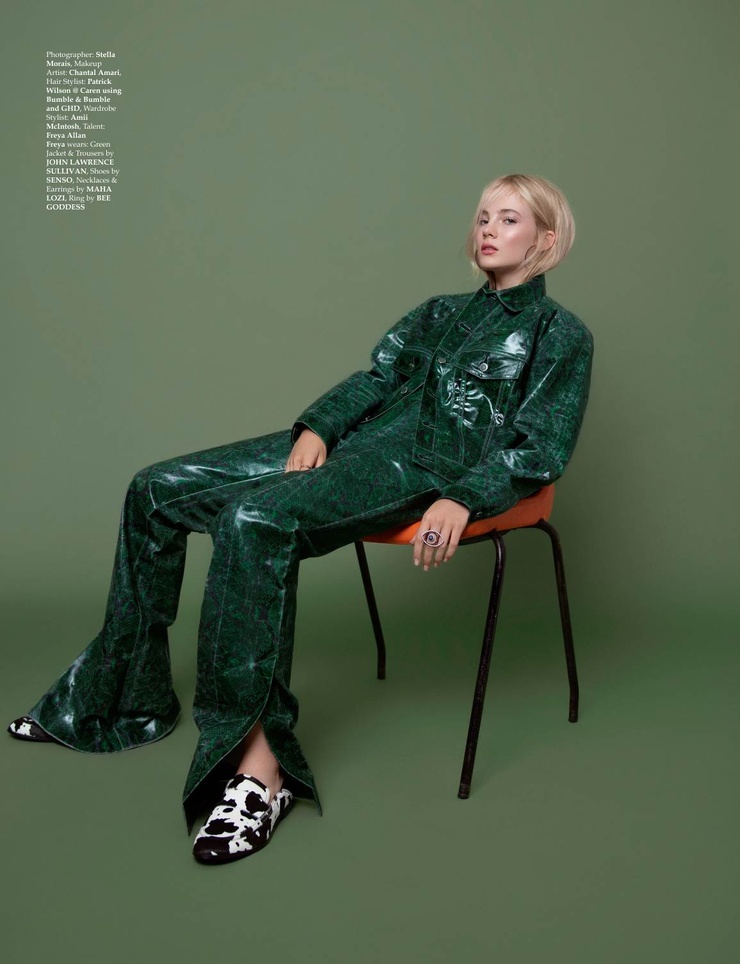 Freya Allan Freya Allan