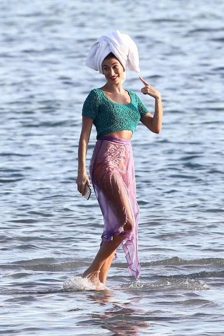 Hailey Baldwin