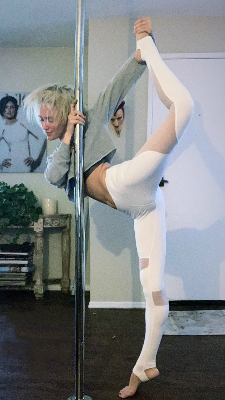 Nicky Whelan Nicky Whelan