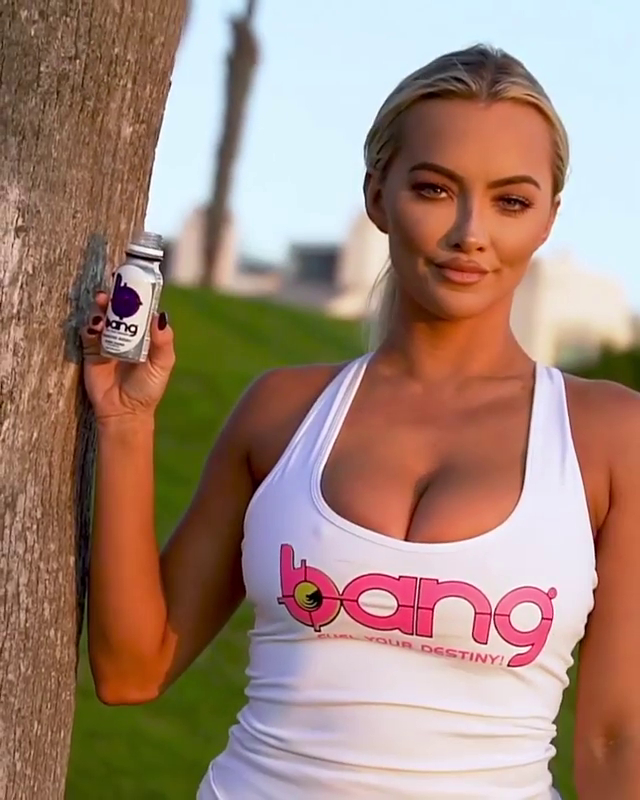Lindsey Pelas Lindsey Pelas