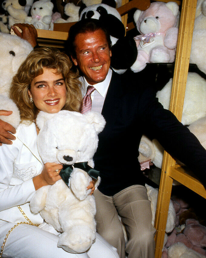 Roger Moore Roger Moore