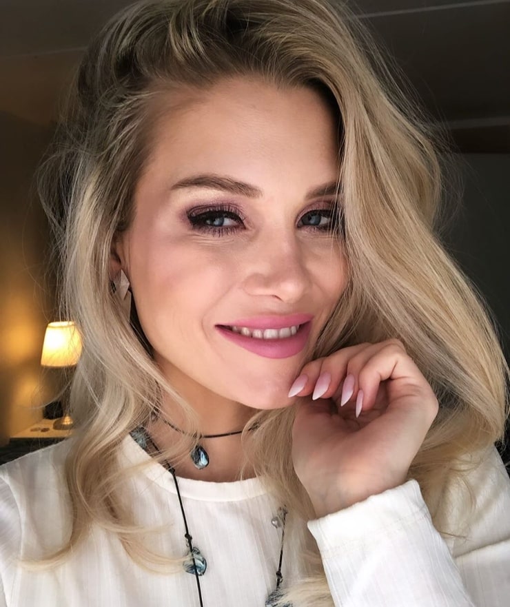 Anna Opsal Anna Opsal