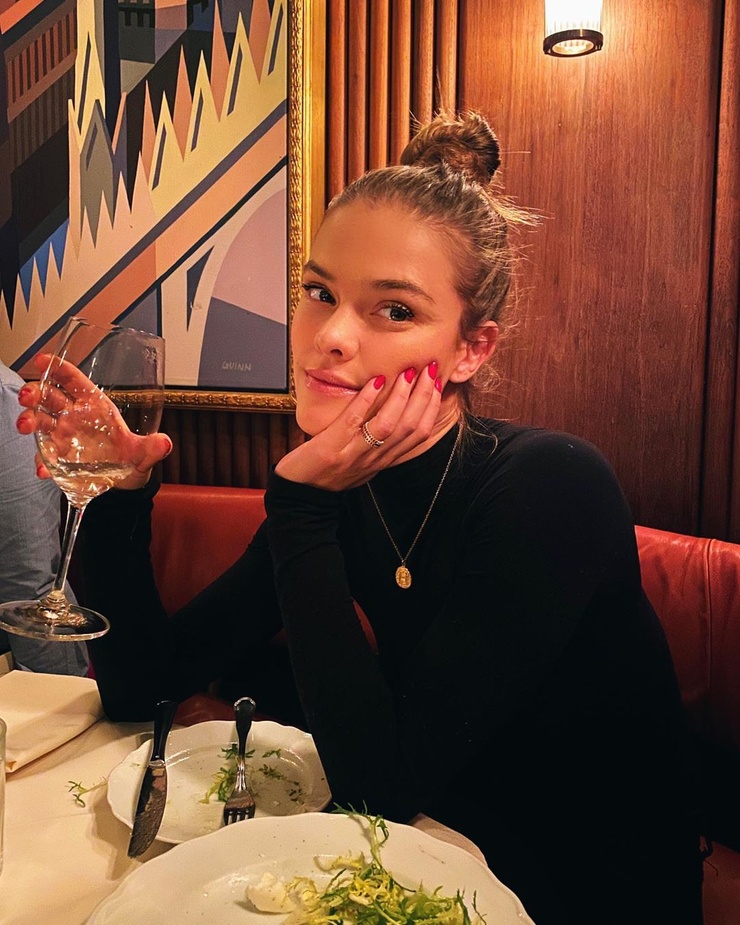 Nina Agdal Nina Agdal