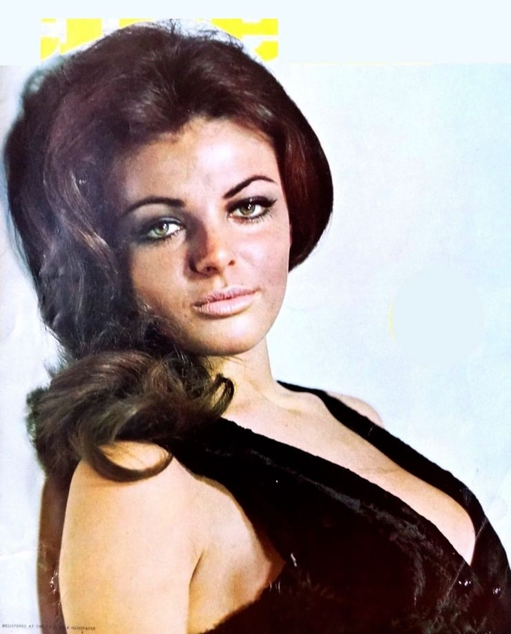 Helena Ronee