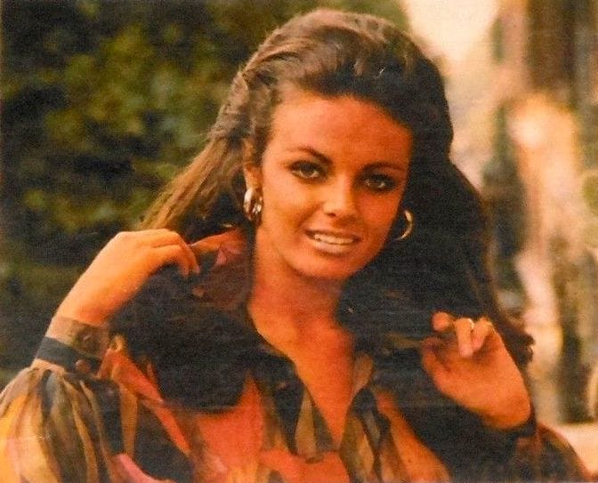 Helena Ronee