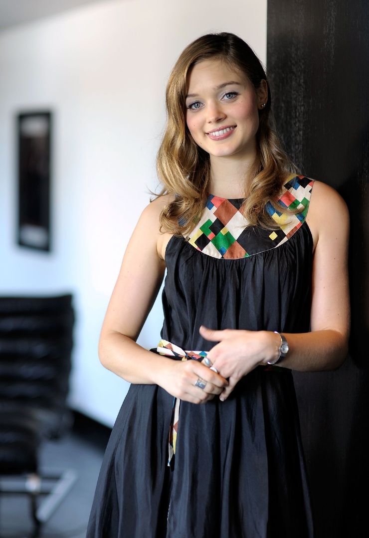 Bella Heathcote Bella Heathcote