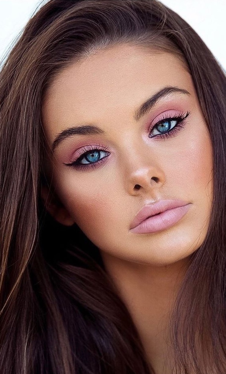 Meika Woollard Meika Woollard