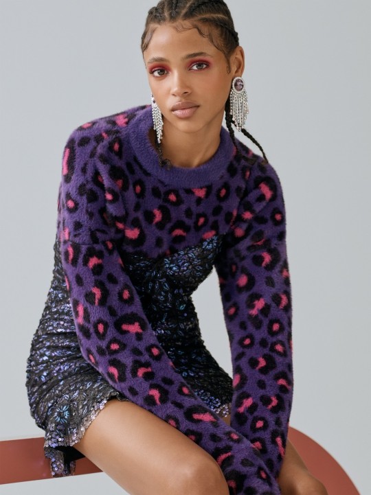 Aya Jones