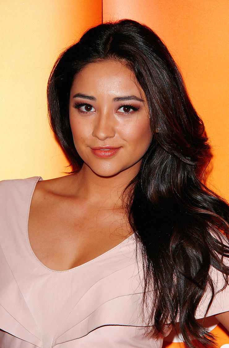 Shay Mitchell Shay Mitchell