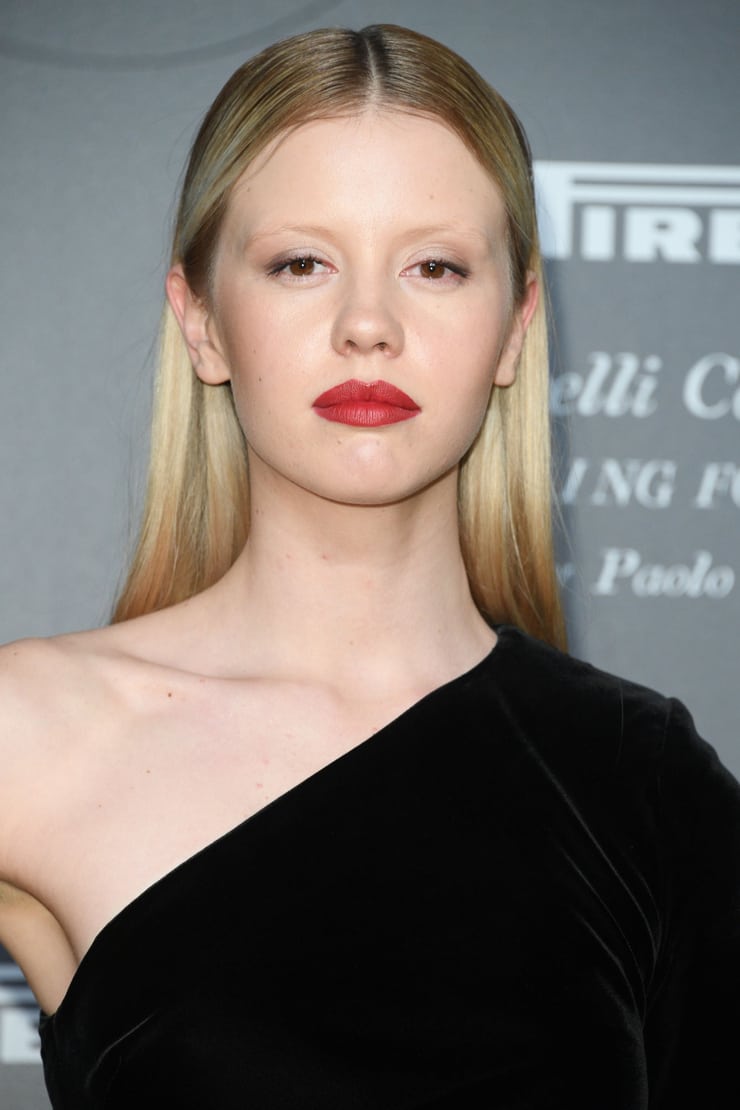 Mia Goth Mia Goth