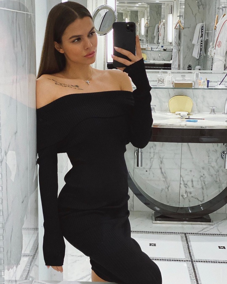 Viki Odintcova Viki Odintcova