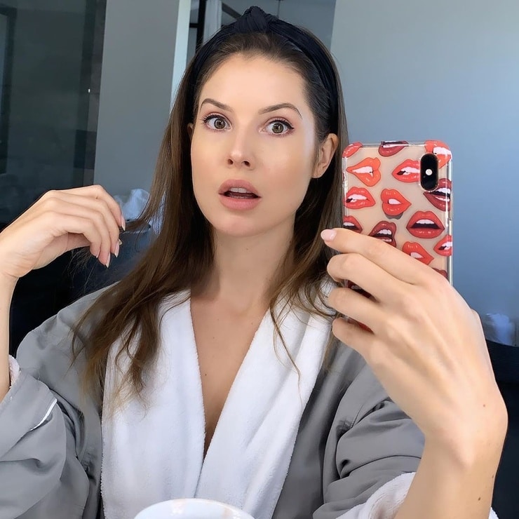 Amanda Cerny Amanda Cerny