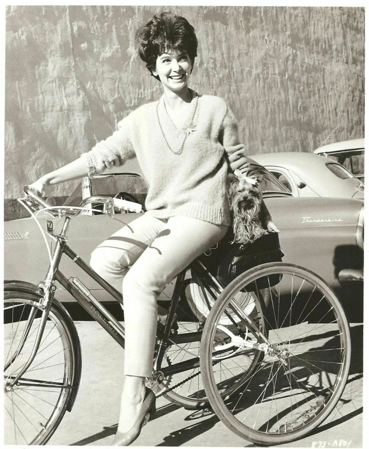Suzanne Pleshette
