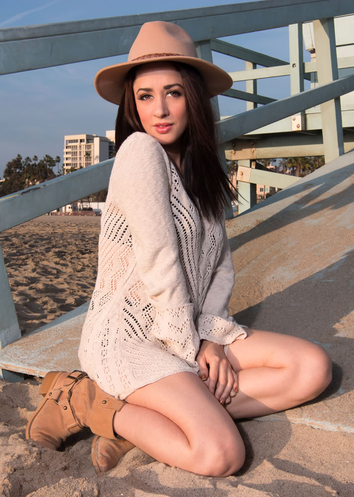 Delia Farizath