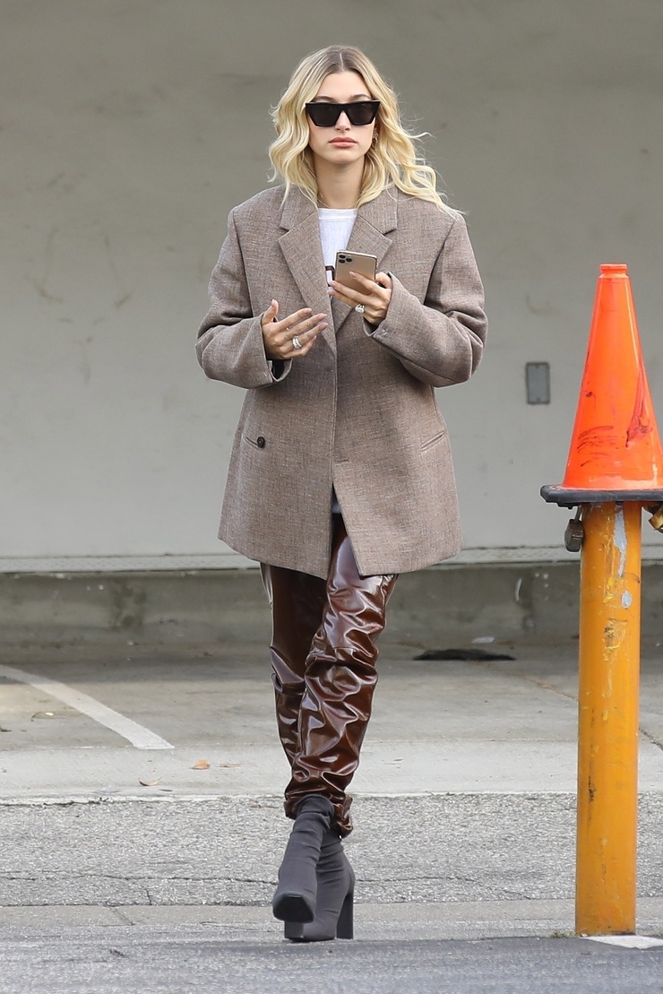 Hailey Baldwin