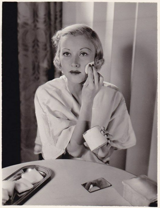 Evalyn Knapp