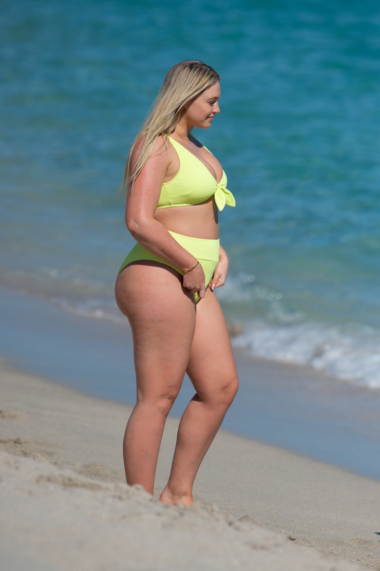 Iskra Lawrence