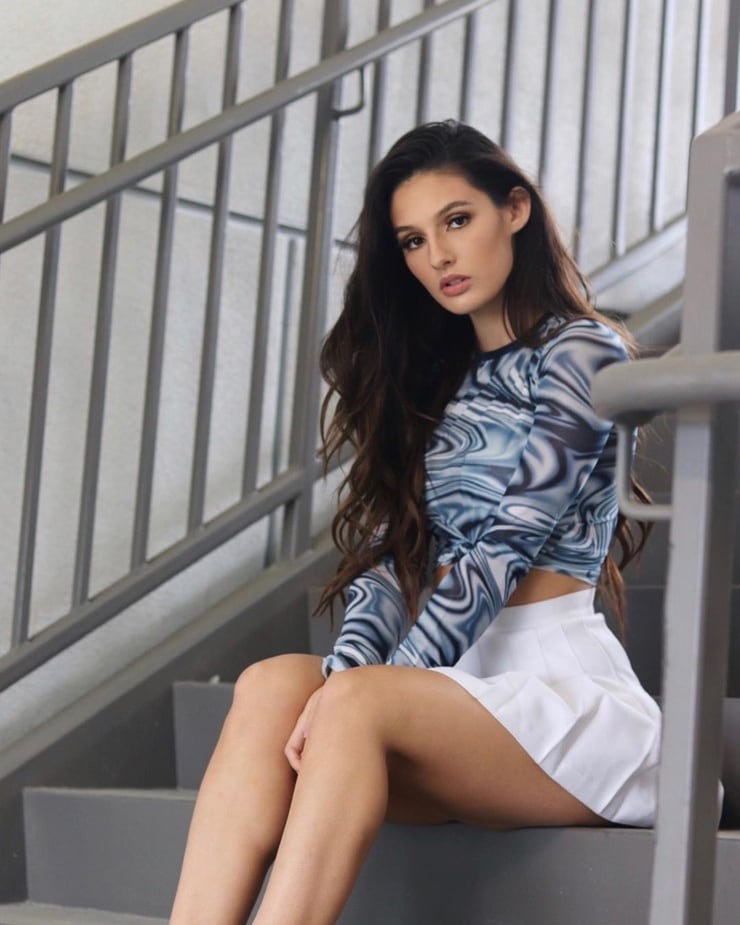 Natalie Gibson Natalie Gibson