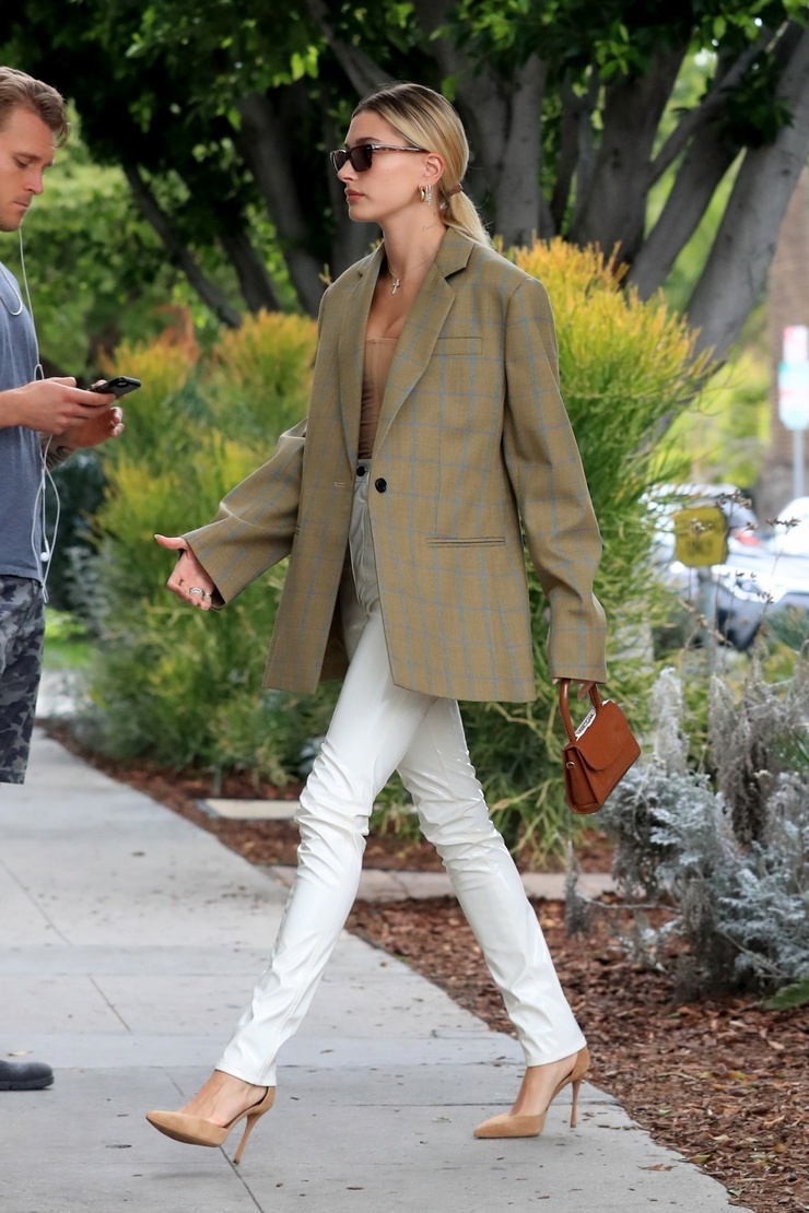 Hailey Baldwin