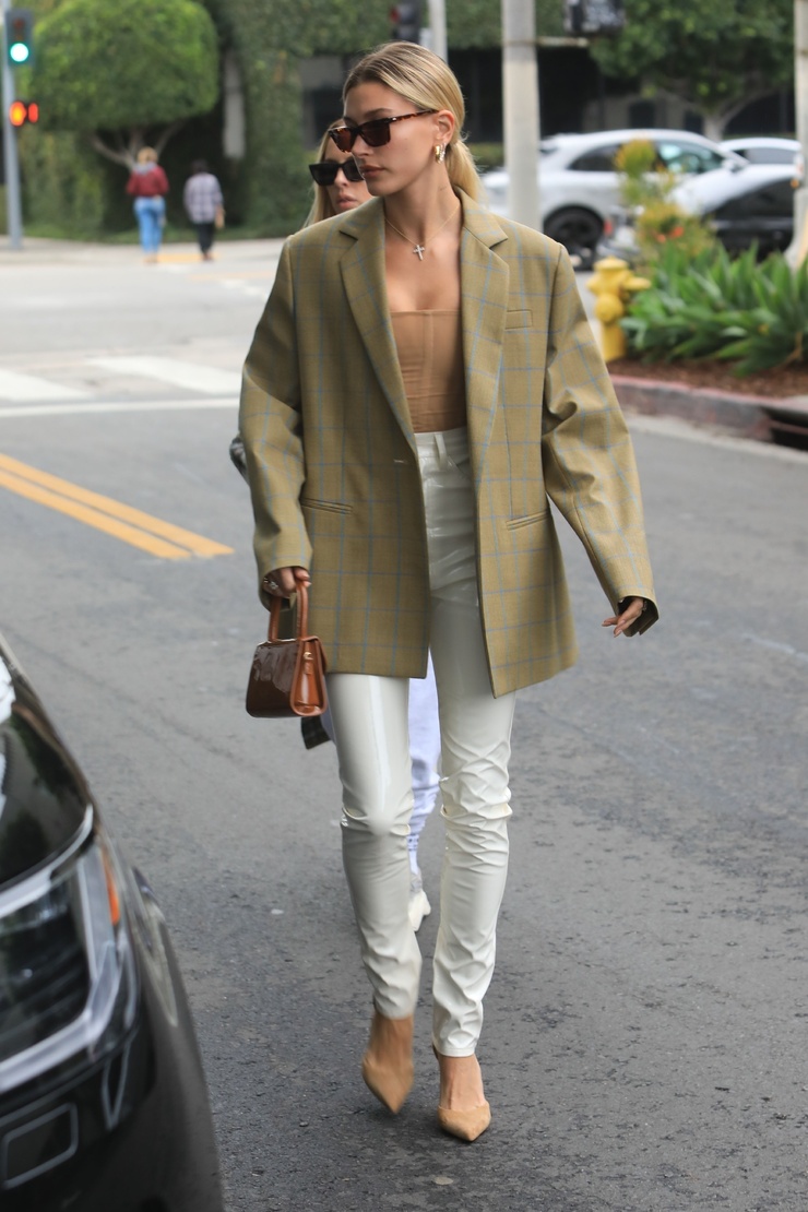 Hailey Baldwin