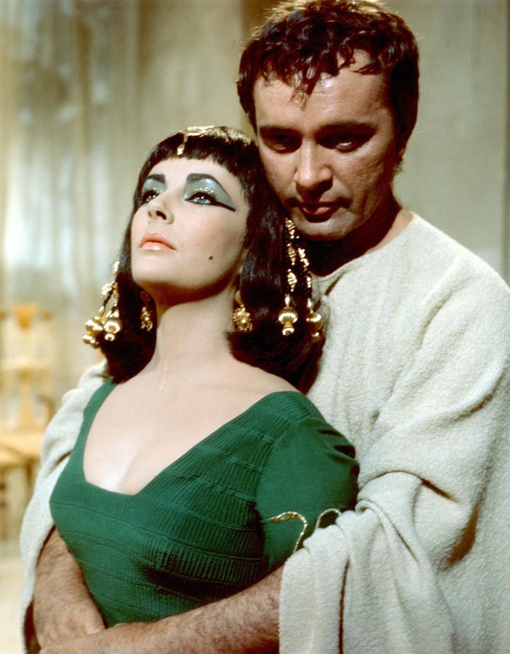 Cleopatra (Elizabeth Taylor)