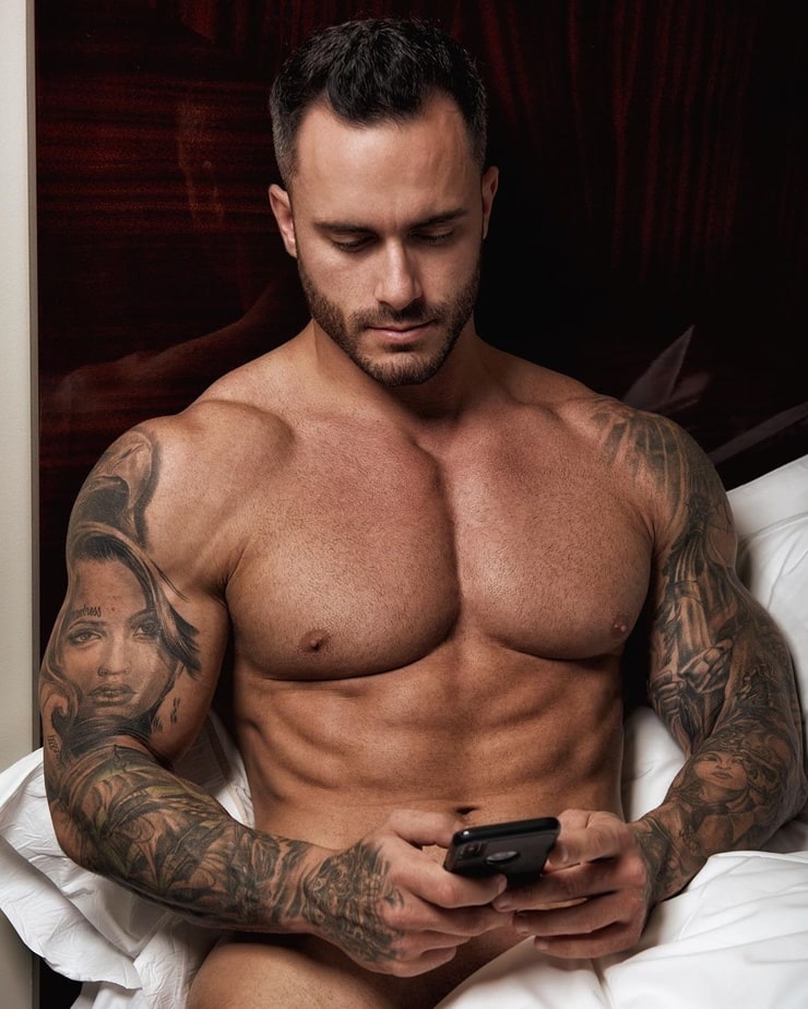 Mike chabot naked