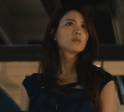 Helen Cho (Claudia Kim)