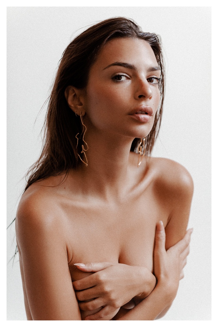 Emily Ratajkowski Emily Ratajkowski