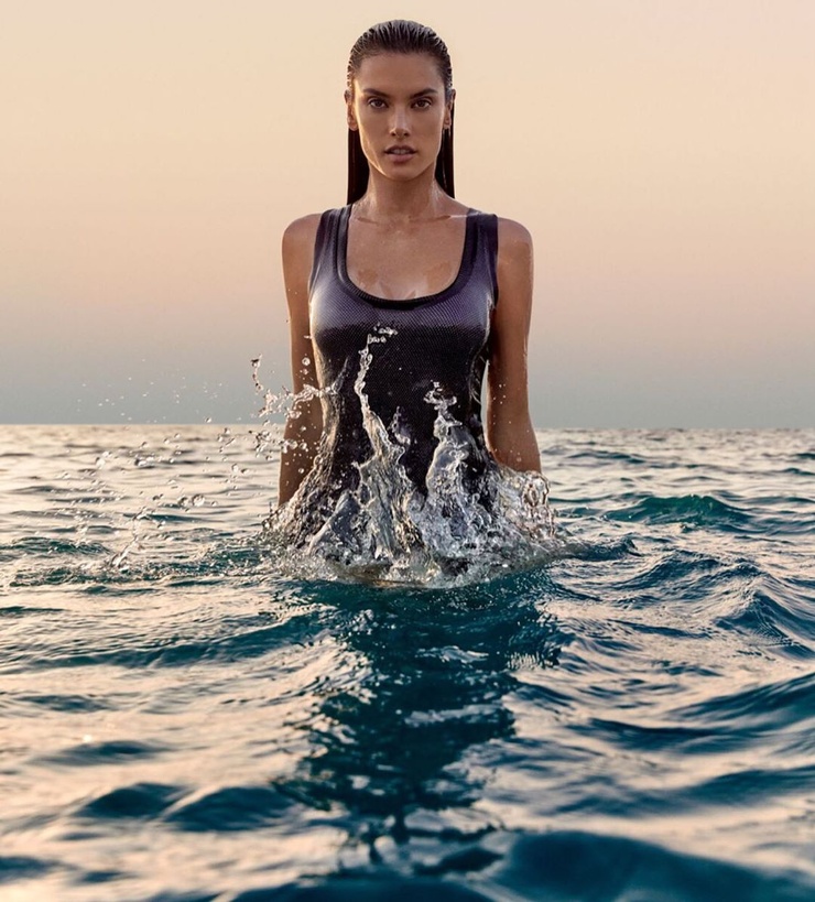 Alessandra Ambrosio Alessandra Ambrosio