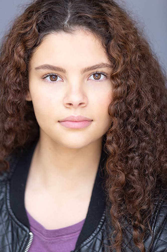 Josie Nivar