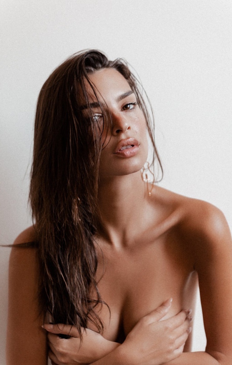 Emily Ratajkowski Emily Ratajkowski