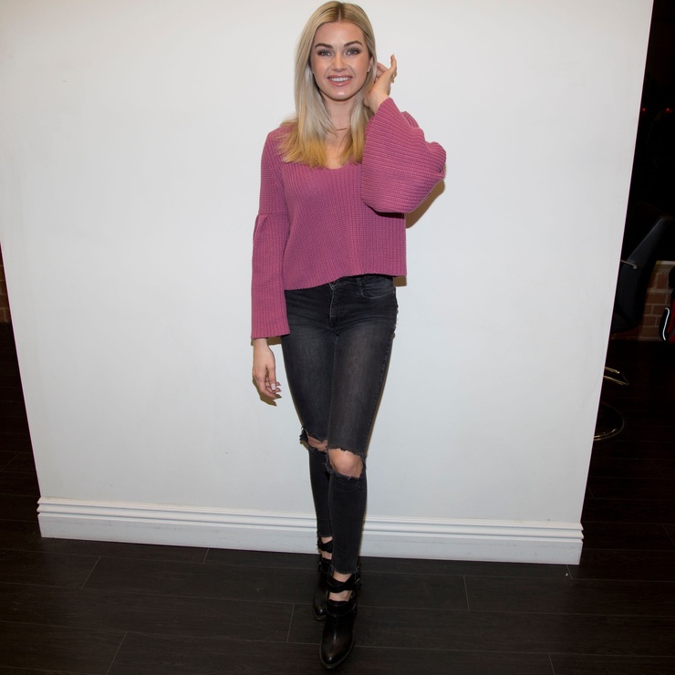 Lindsay Arnold