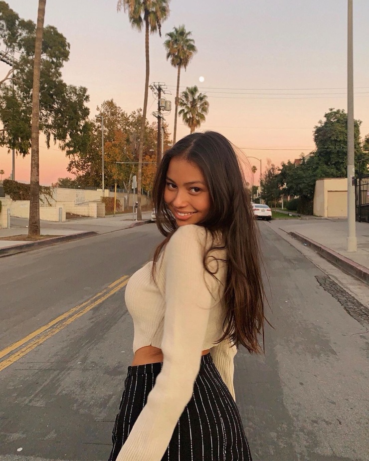 Fiona Barron Fiona Barron
