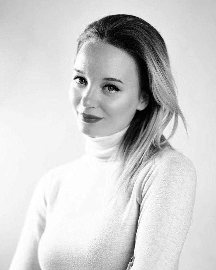 Raluca Porumbacu Raluca Porumbacu