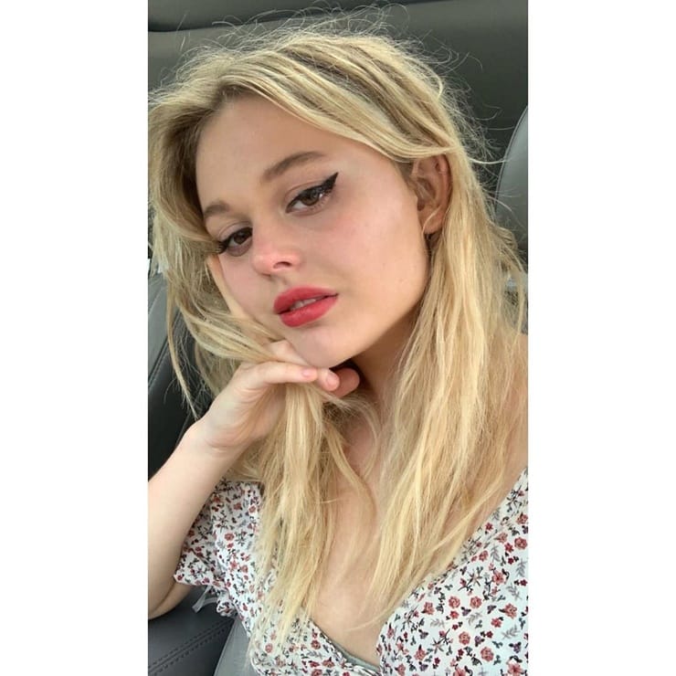 Emily Alyn Lind Emily Alyn Lind