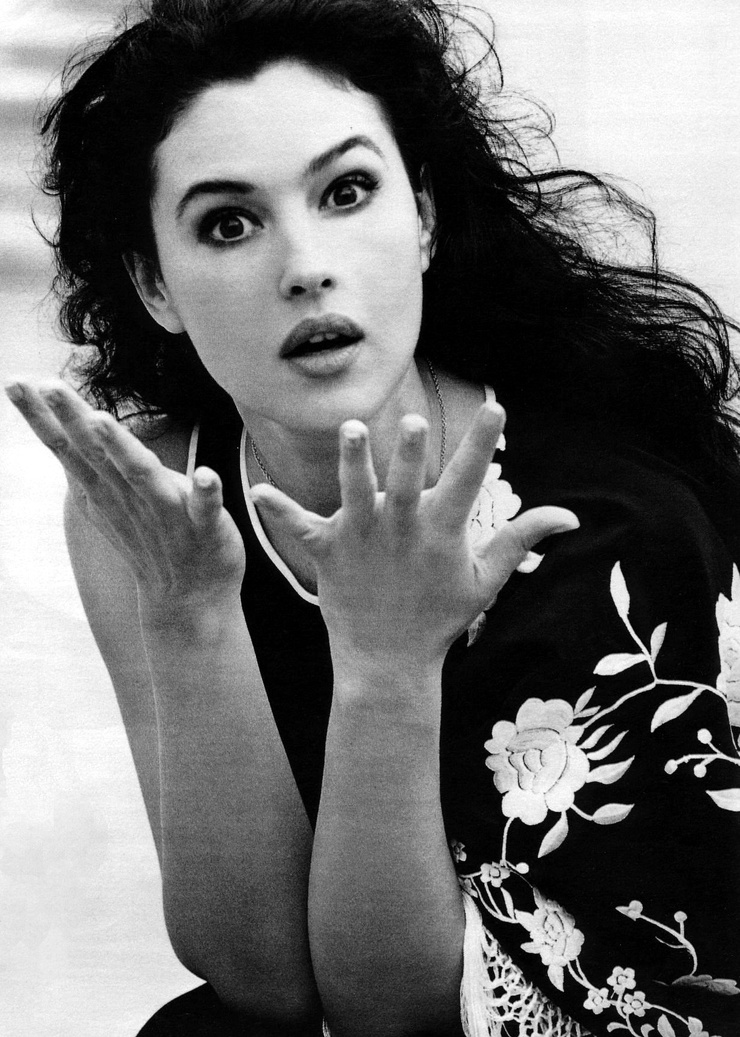 Monica Bellucci image