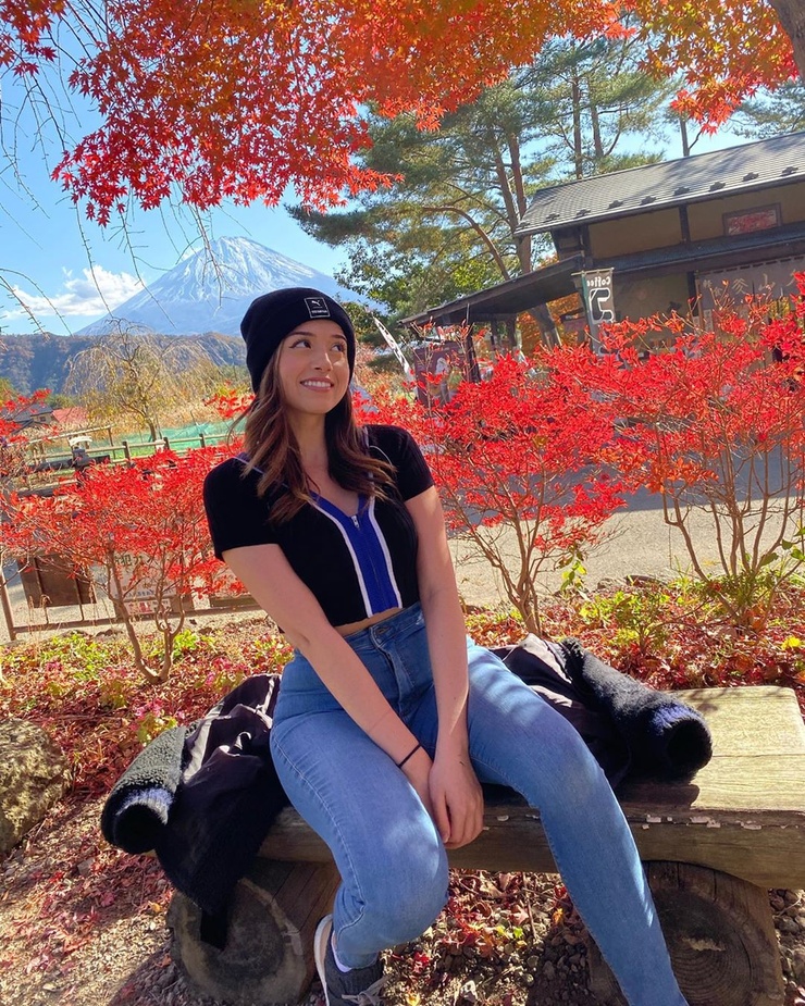 Pokimane