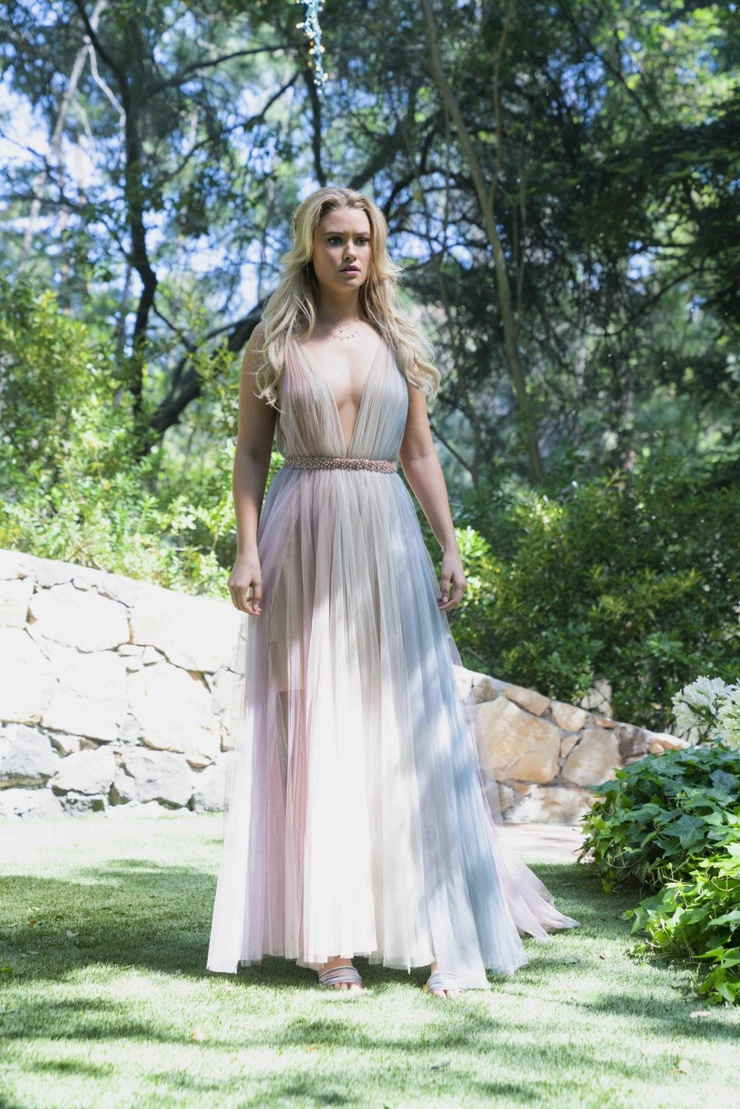 Virginia Gardner Virginia Gardner