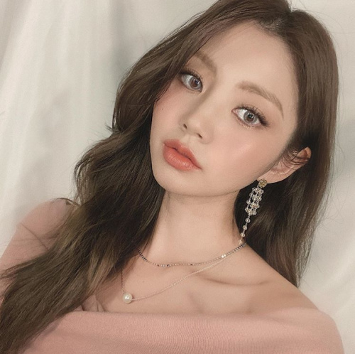 Lee Chae Eun Lee Chae Eun